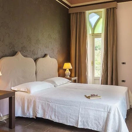 Relais La Placa Villa Francavilla di Sicilia