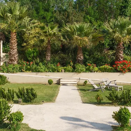 Relais La Placa Villa