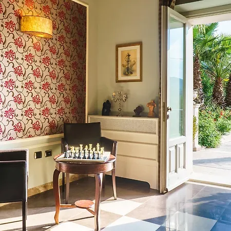 Relais La Placa Villa